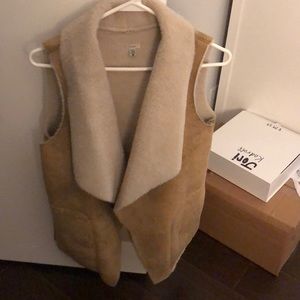 Urban Outfitters - brown vest